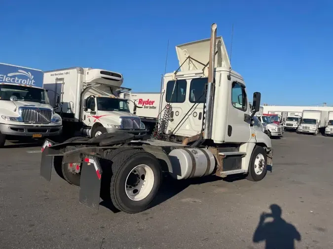 2018 FREIGHTLINER/MERCEDES CASCADIA 125de3367dc699964c05183907ea3ffe8bc