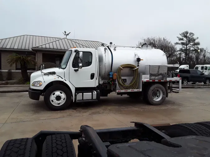 2017 Freightliner M2 106de35a991202194967e7f1ccea609cc40