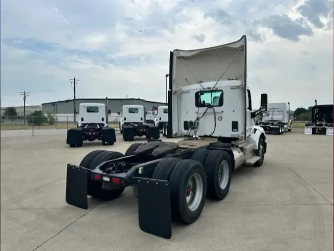 2022 Peterbilt 579