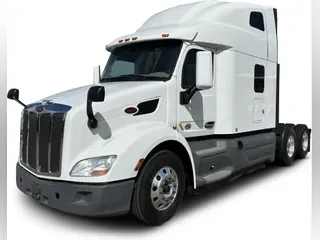 2021 Peterbilt 579