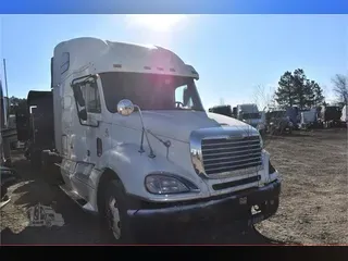 2006 FREIGHTLINER COLUMBIA 120