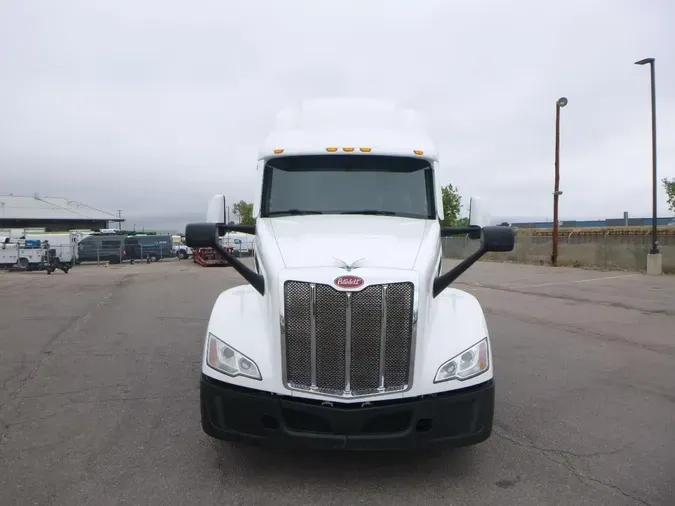 2023 Peterbilt 579de42e15a8f2854e271a291313f72e6ef