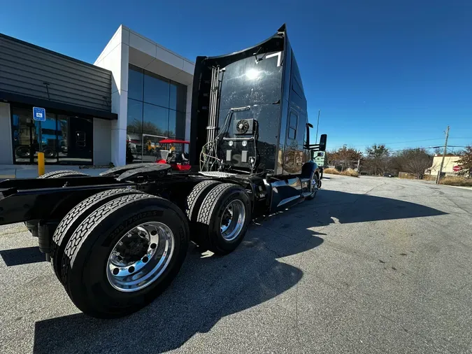 2022 Kenworth T680