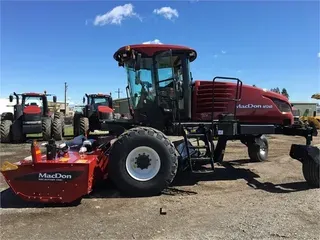2018 MAC DON M1240