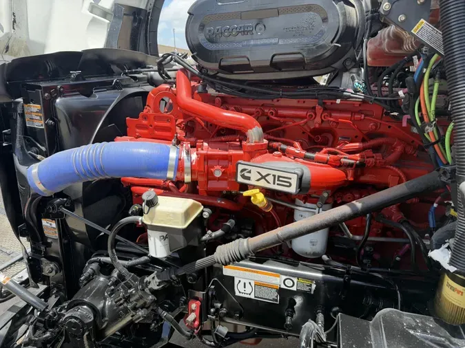 2022 Peterbilt 579de51501bbb6f833e3f3f42d939f01fcc