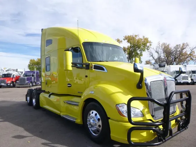 2021 Kenworth T680