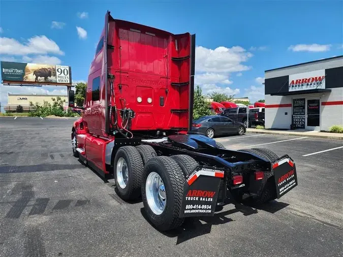2022 INTERNATIONAL LT625