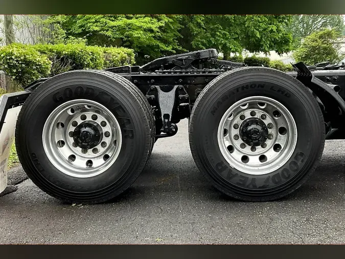 2021 INT LT625 6x4