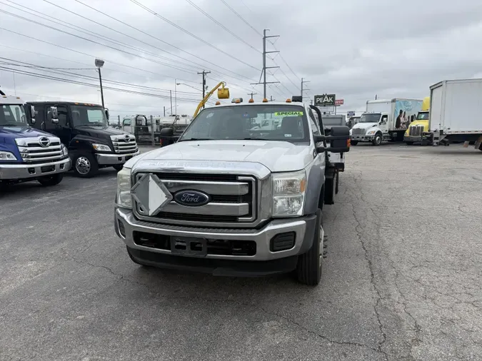 2015 Ford F-550de5a940454cd8ee42610f0c25df2f10c
