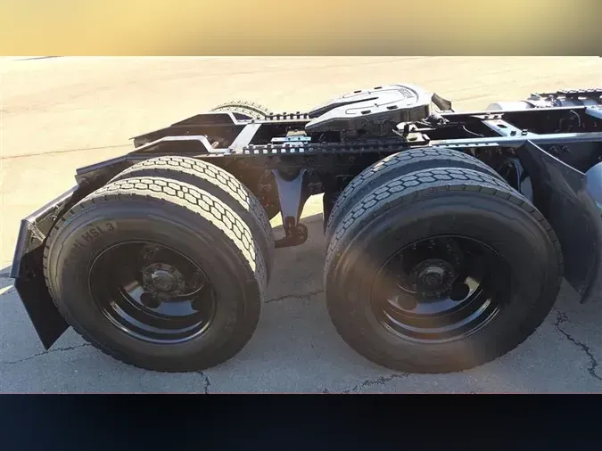 2020 INTERNATIONAL RH613