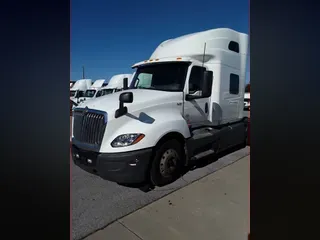 2020 NAVISTAR INTERNATIONAL LT625 SLPR CAB