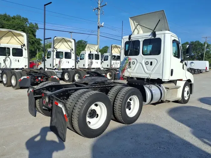 2021 FREIGHTLINER/MERCEDES NEW CASCADIA PX12664