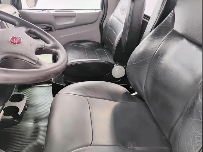 2020 Peterbilt 348de5e2644554511be523aa738a1e87c86