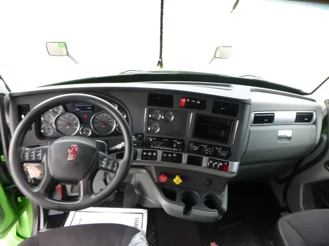 2022 Kenworth T680de5efca518191704cde37e8f431ee18b