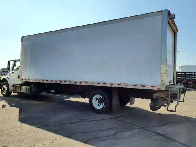 2018 FREIGHTLINER M2 106