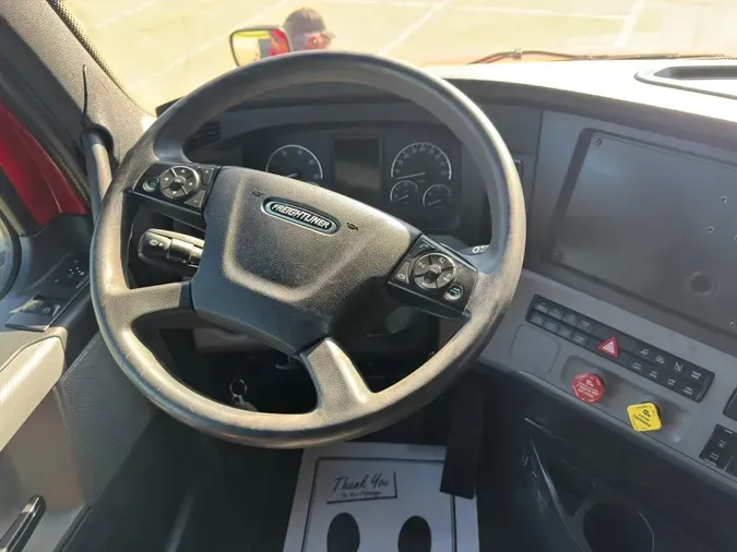 2022 FREIGHTLINER Cascadia 126