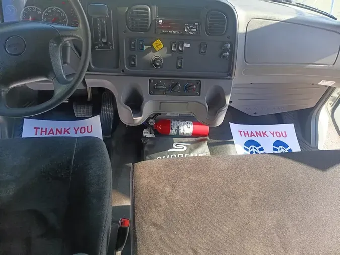2018 FREIGHTLINER M2 106