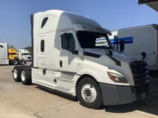 2020 FREIGHTLINER T12664ST