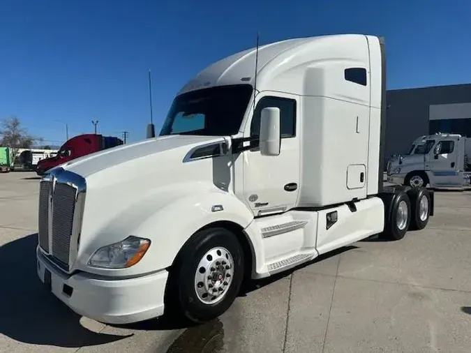 2021 Kenworth T680