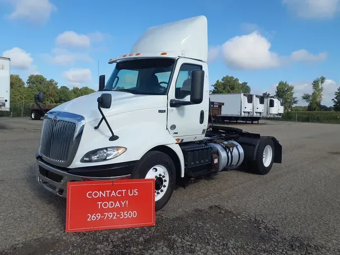 2019 NAVISTAR INTERNATIONAL RH613 DAYCAB S/Ade72e33140a47cf929b78d6e524293f1