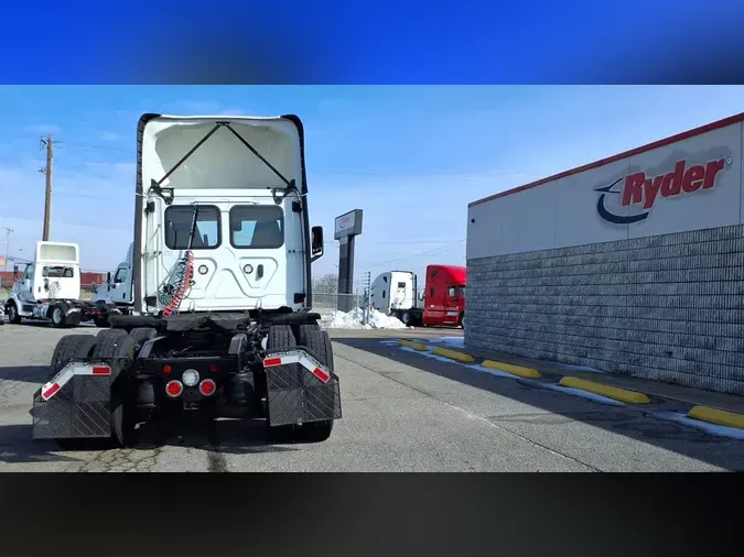 2020 FREIGHTLINER/MERCEDES NEW CASCADIA PX12664