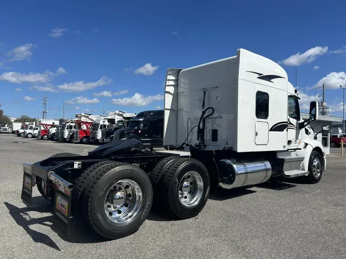 2022 Peterbilt 579