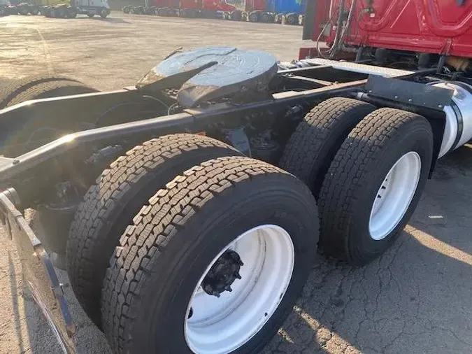 2021 Freightliner Cascadia