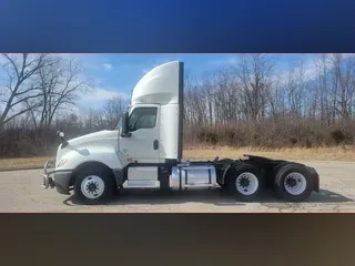2021 International LT625