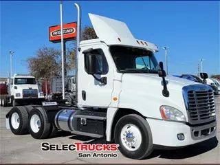 2016 Freightliner CASCADIA 125