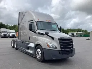 2023 Freightliner Cascadia