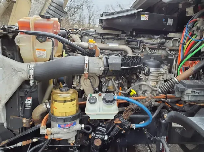 2019 FREIGHTLINER/MERCEDES CASCADIA 125