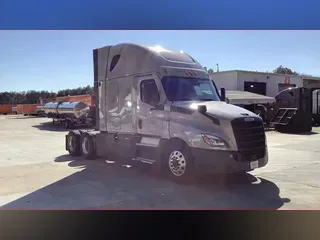 2024 Freightliner Cascadia