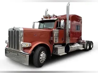 2023 Peterbilt 389