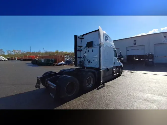 2023 Freightliner Cascadia 126