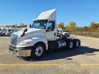2019 NAVISTAR INTERNATIONAL LT625 DAYCAB T/A