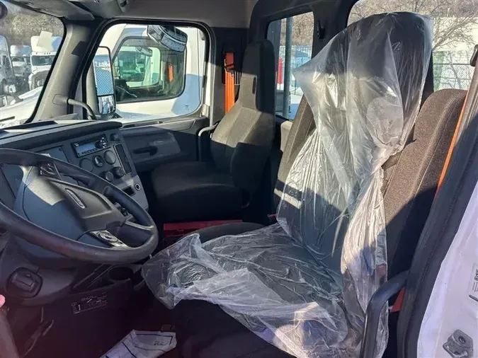 2021 FREIGHTLINER CA126de91f16c438d2dec33e055543c06d5fe