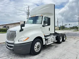 2020 International LT625