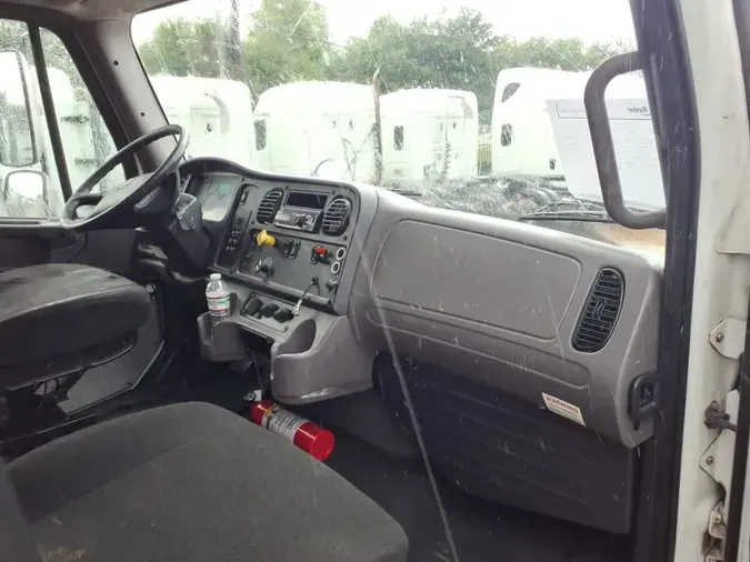 2019 FREIGHTLINER/MERCEDES M2 106de998945f73328ff953c15cfaebf7a5f