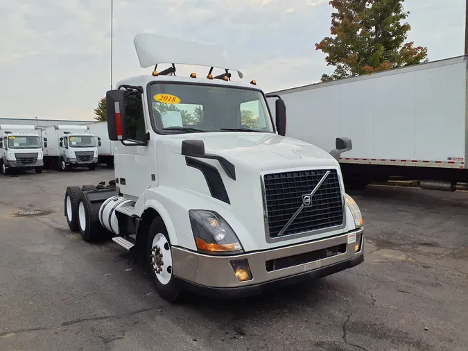 2018 VOLVO VNL64TRACTOR