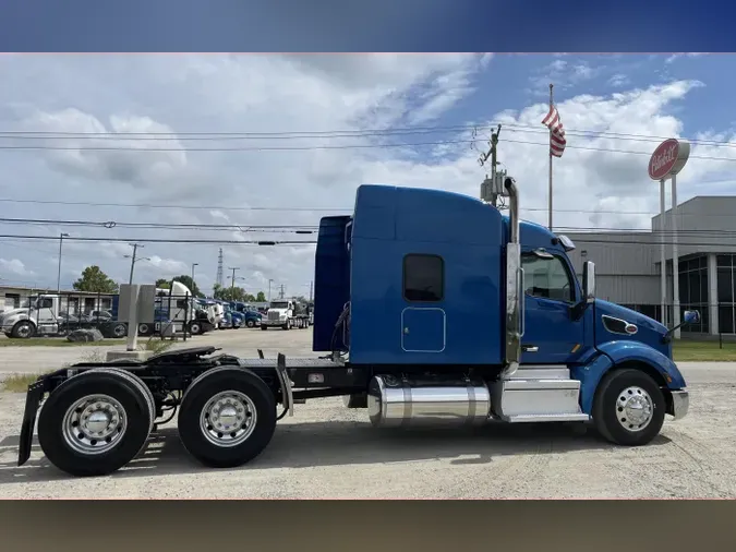 2020 Peterbilt 579