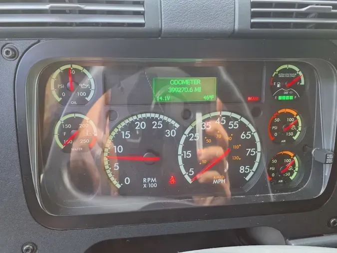 2020 FREIGHTLINER/MERCEDES CASCADIA 125