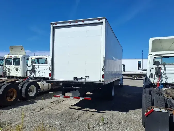 2019 FREIGHTLINER/MERCEDES M2 106