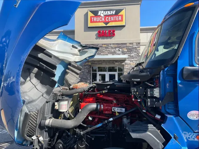 2020 International LT625