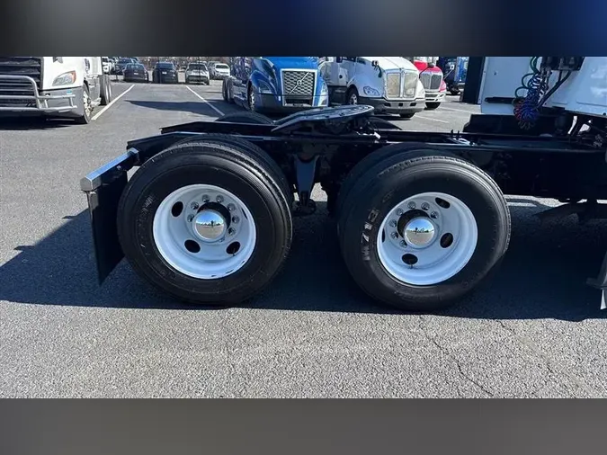 2022 INTERNATIONAL LT