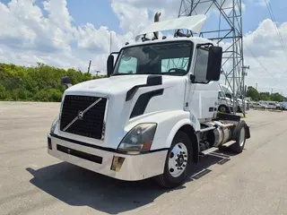 2016 VOLVO VNL42TRACTOR