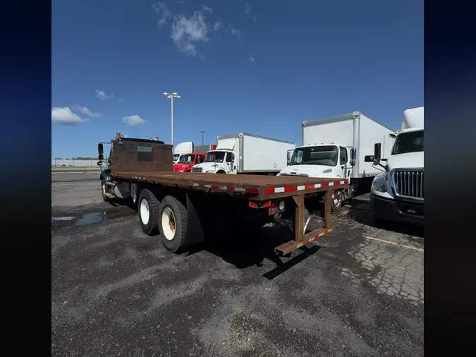 2015 FREIGHTLINER/MERCEDES M2 112