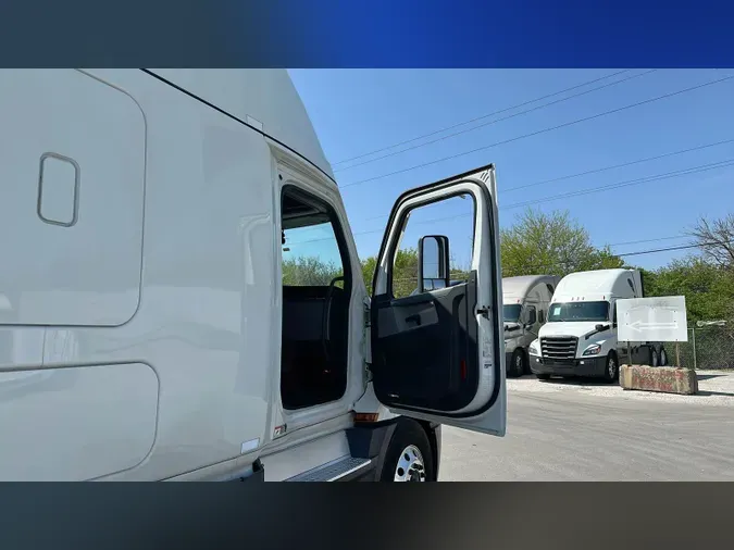 2021 Freightliner Cascadia