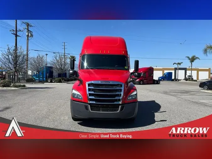 2021 FREIGHTLINER CA126
