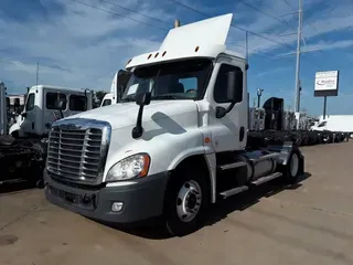 2020 FREIGHTLINER CASCADIA 125
