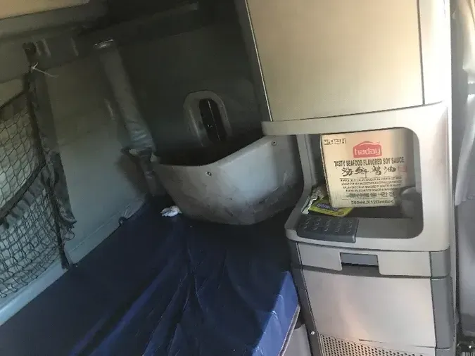 2011 FREIGHTLINER X12564ST